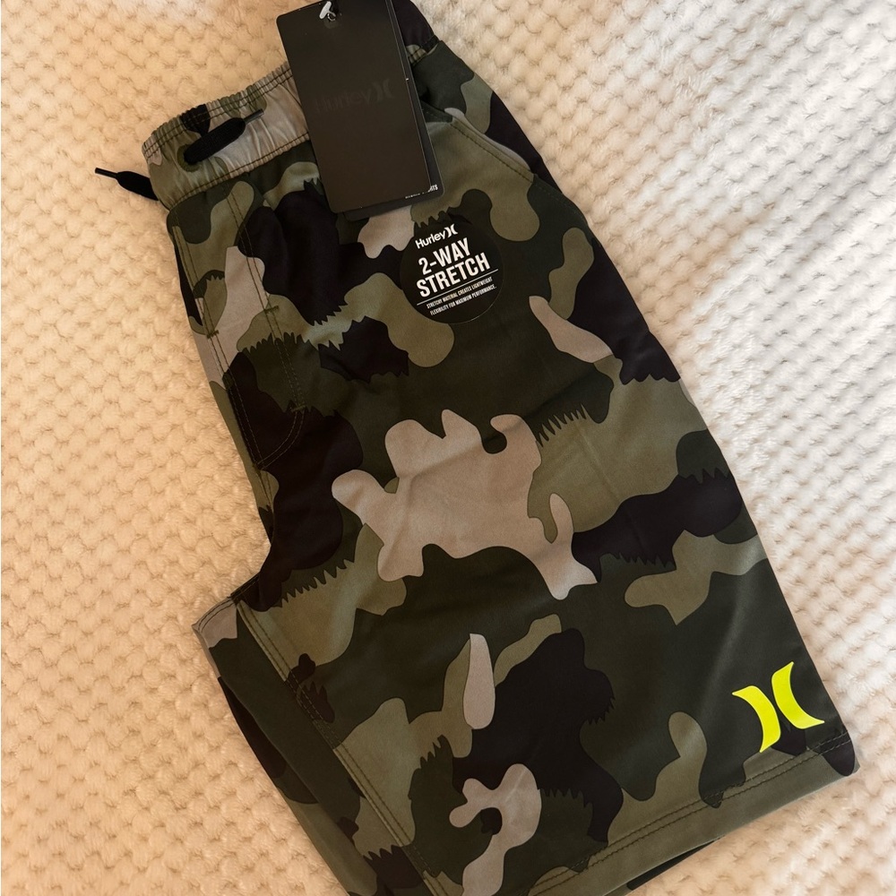 Boys Small Hurley Shorts